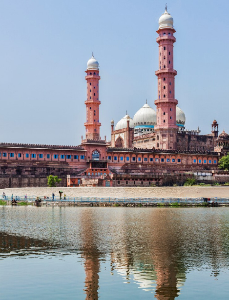Taj Ul Masjid in Bhopal