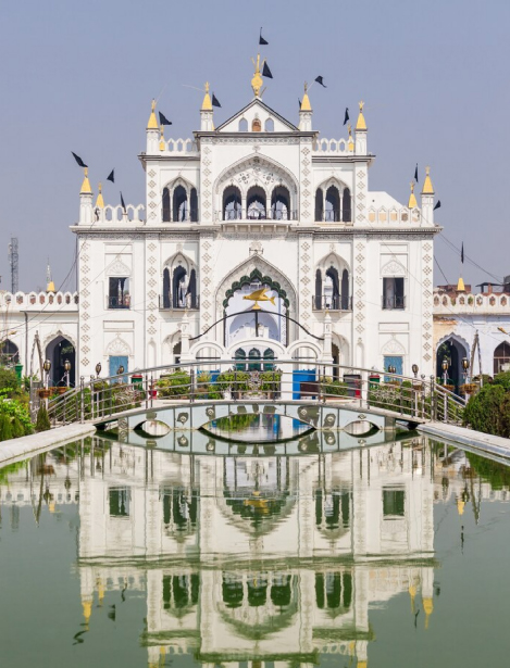 Chota Imambara - Place to visit in Lucknow