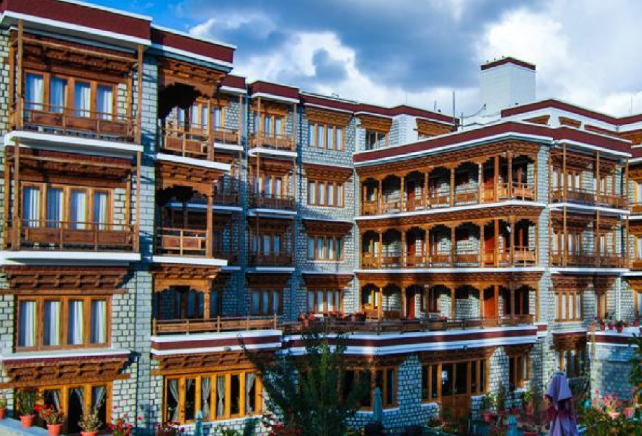 Hotel Shangrila- Best Luxury Hotel | 4 Star Hotels In Ladakh